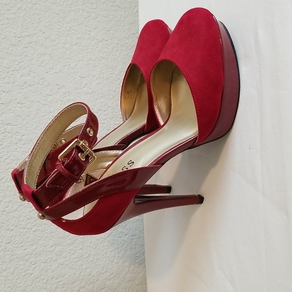 Guess Vibrant Red Suede Platforms Size 7M - Picture 2 of 12